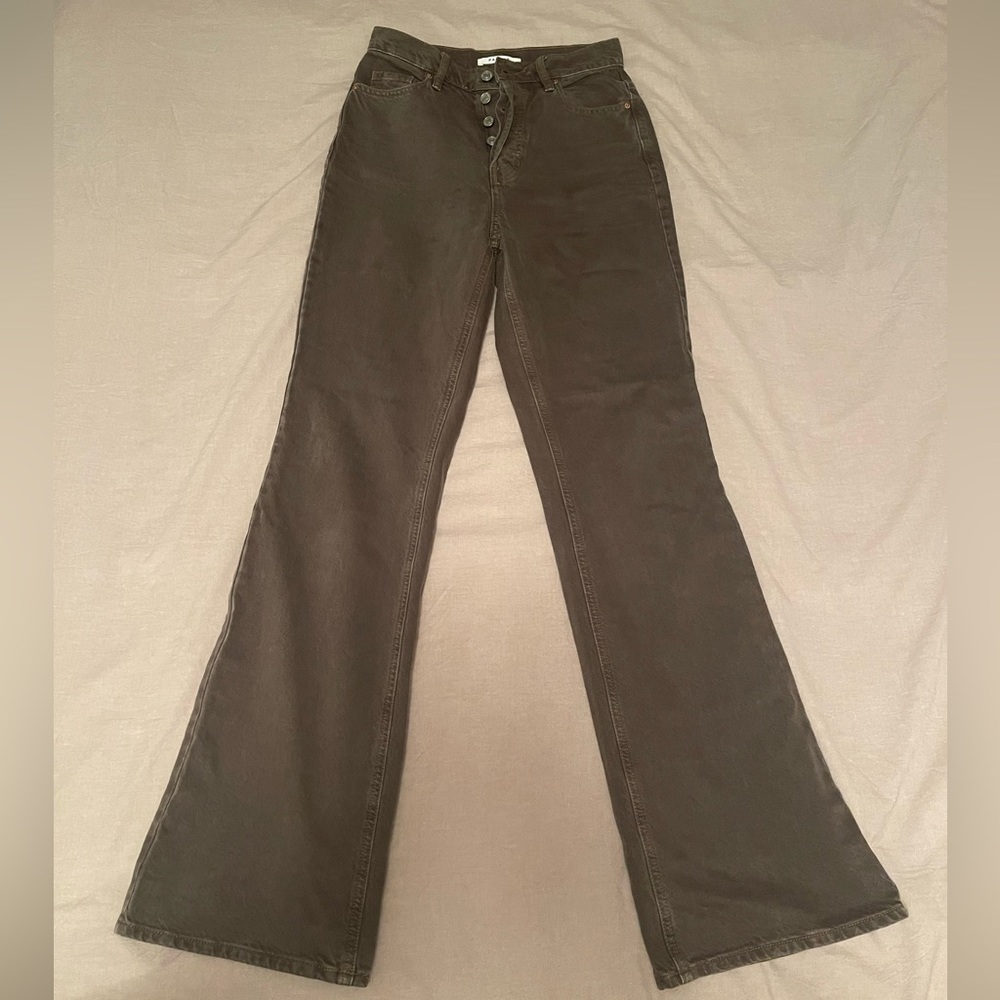 High rise bootcut, brown, Pacsun jeans.
